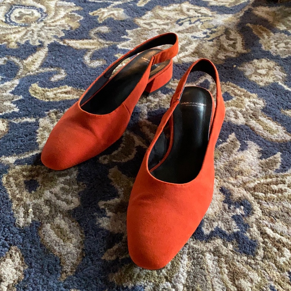 Vagabond shoemakers red suede slip on mule. Size 40